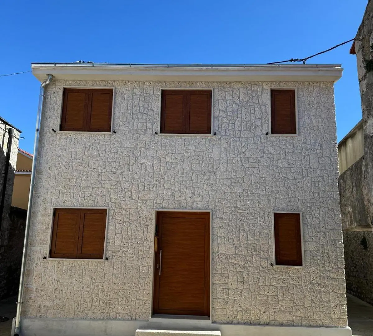 Stone House 